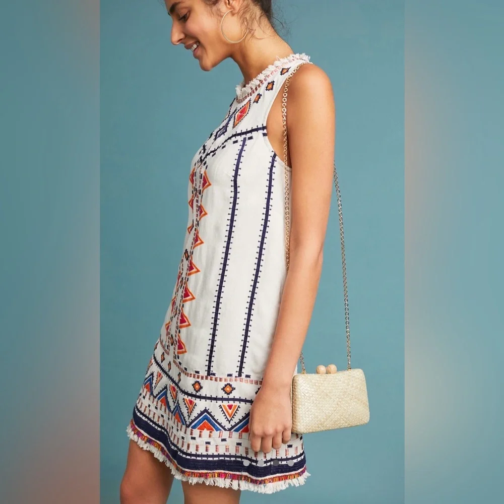 Anthropologie Akemi + Kin Reagan Embroidered Shift Dress Size 10 NWT - Picture 3 of 8